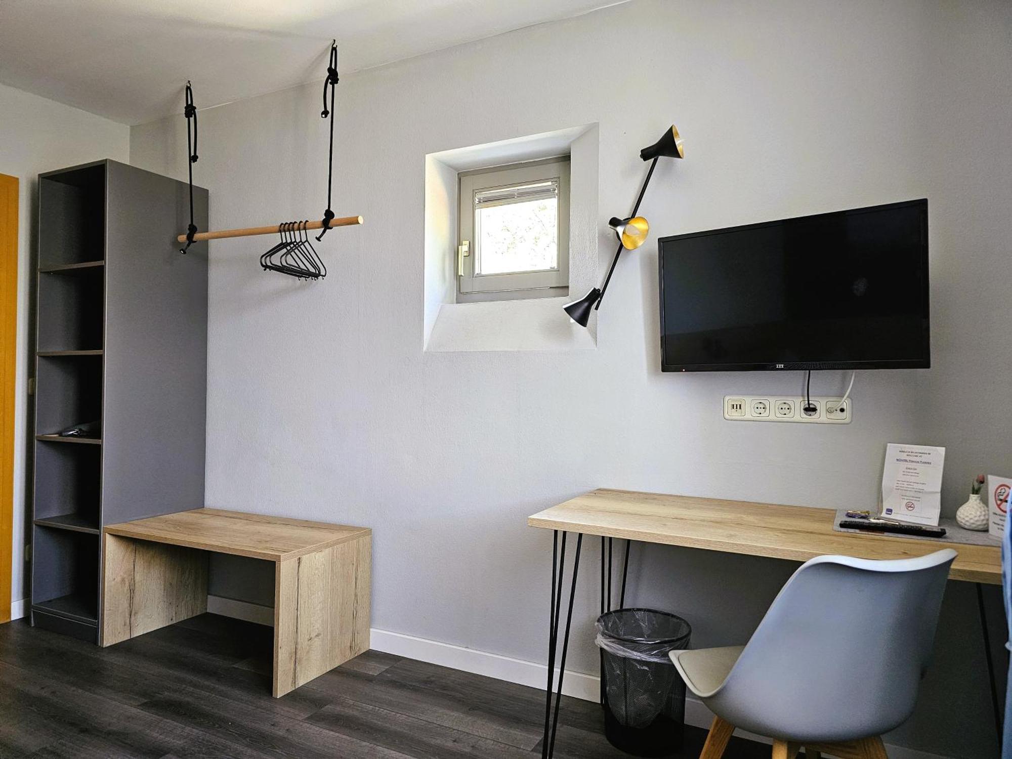 Novitel Pension Pliening - Muenchen Messe Extérieur photo