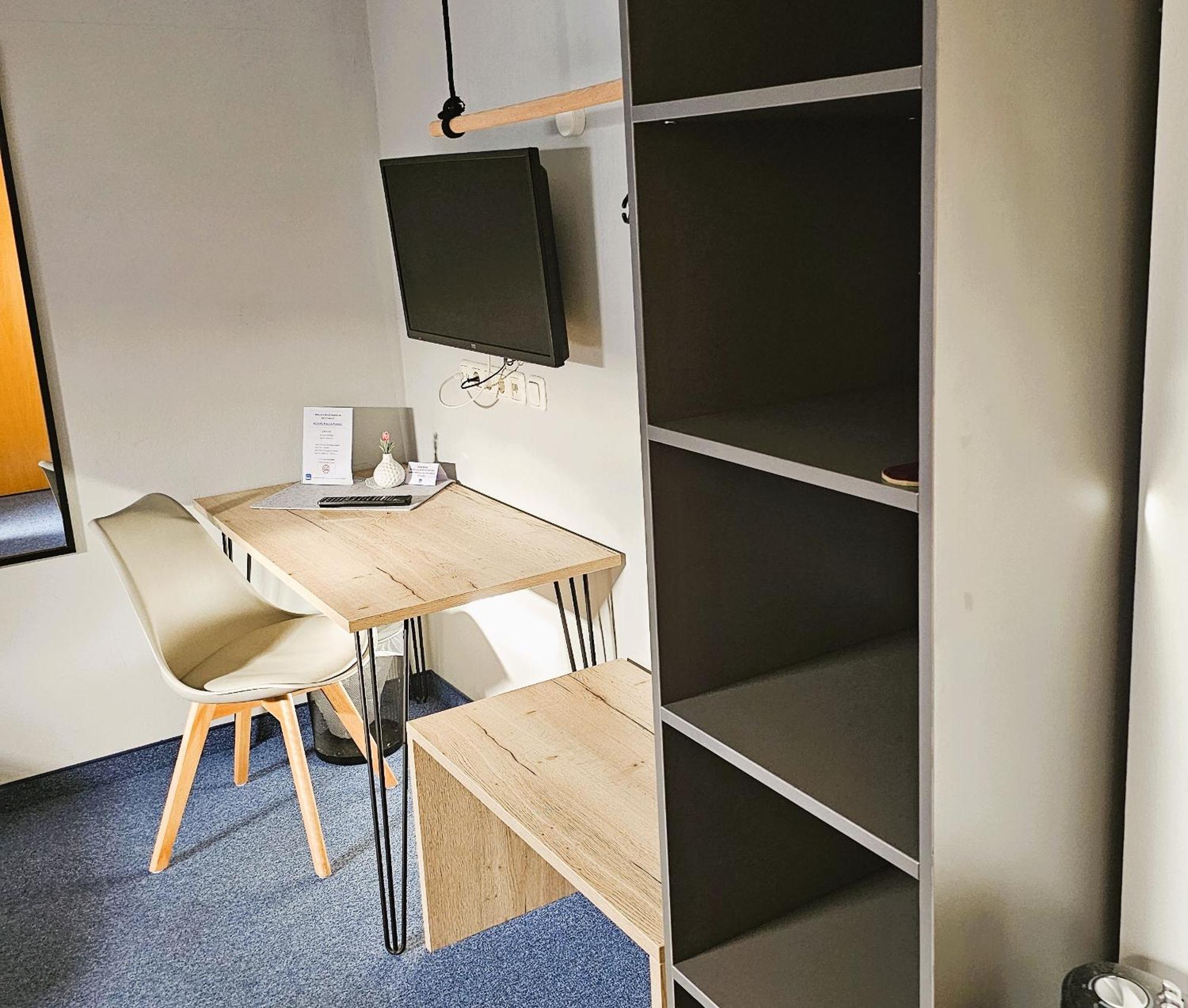 Novitel Pension Pliening - Muenchen Messe Extérieur photo