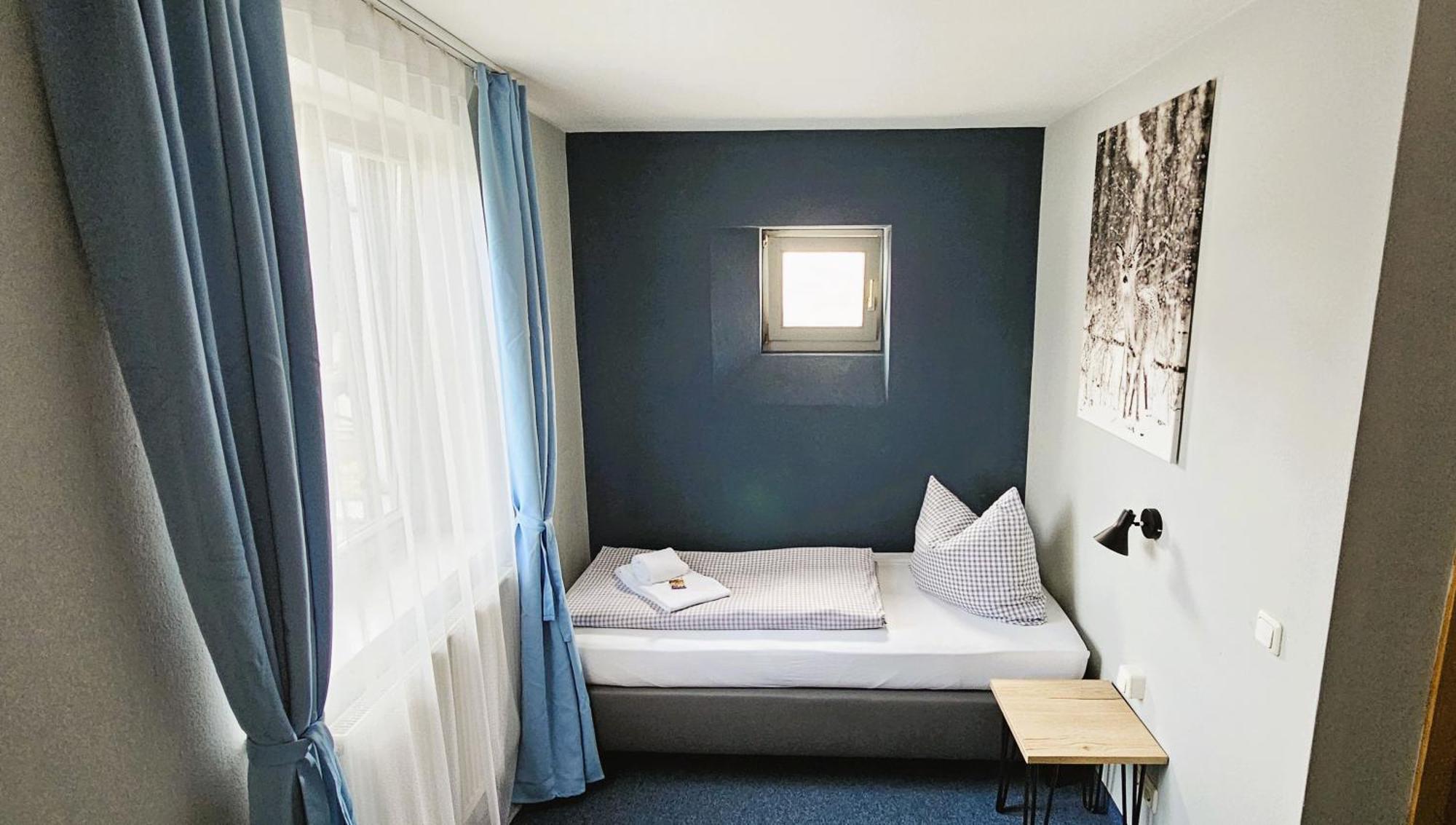 Novitel Pension Pliening - Muenchen Messe Extérieur photo